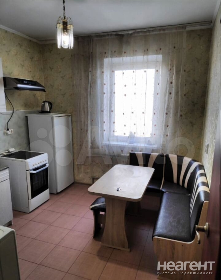 Сдается 1-комнатная квартира, 32,7 м²