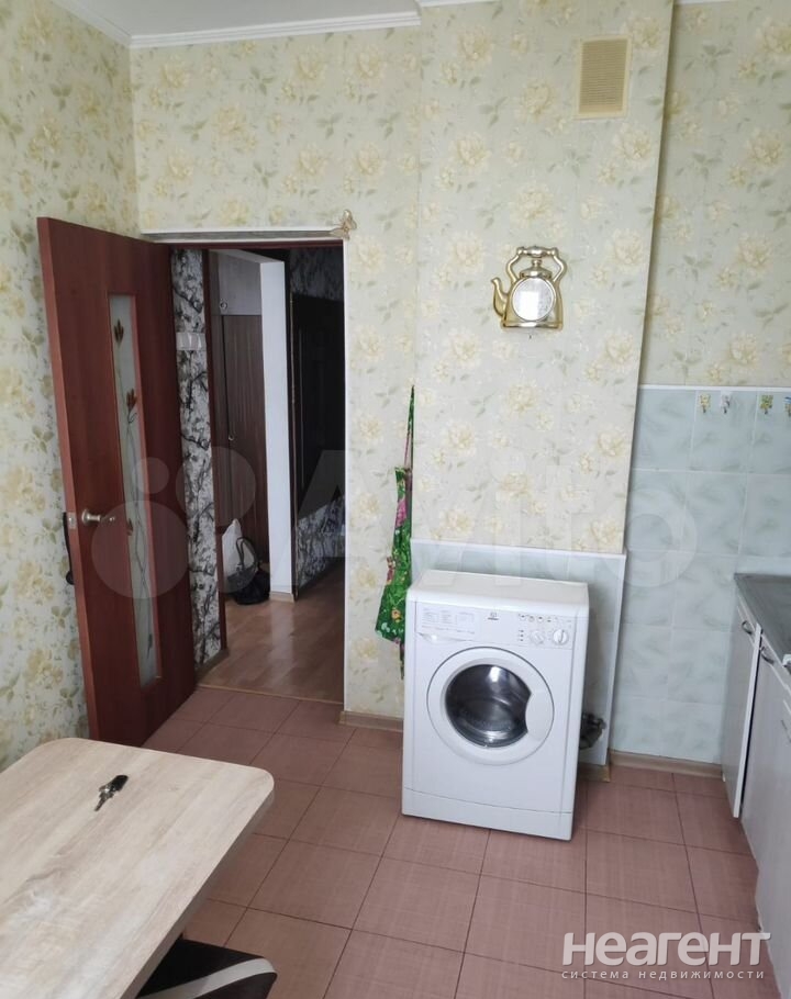 Сдается 1-комнатная квартира, 32,7 м²