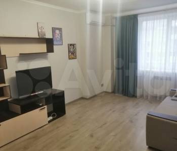 Сдается 1-комнатная квартира, 40 м²