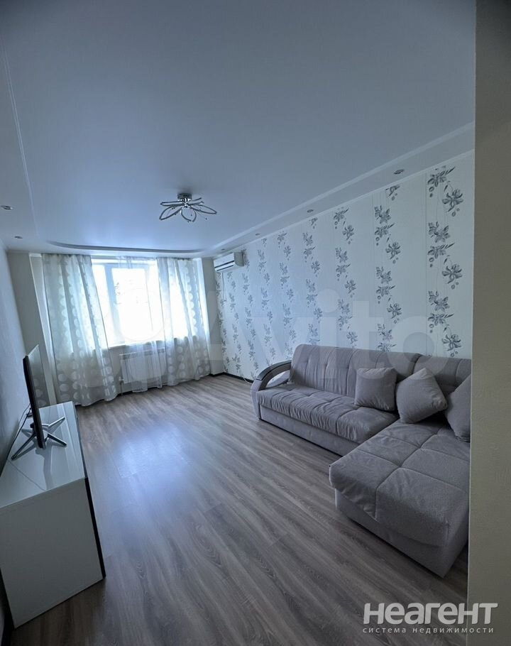 Сдается 1-комнатная квартира, 43,5 м²