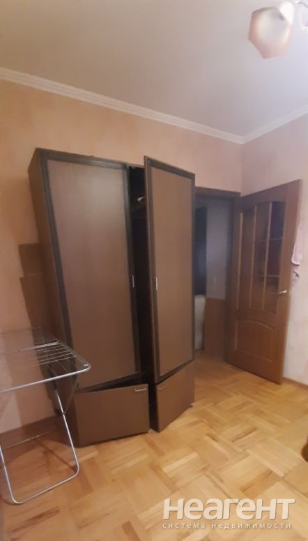 Сдается Многокомнатная квартира, 68 м²