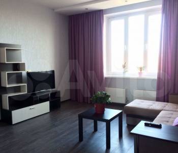 Сдается 1-комнатная квартира, 41 м²