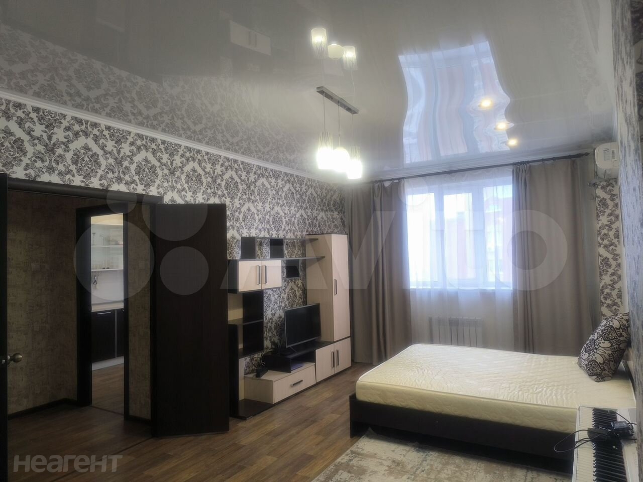 Продается 1-комнатная квартира, 40,6 м²