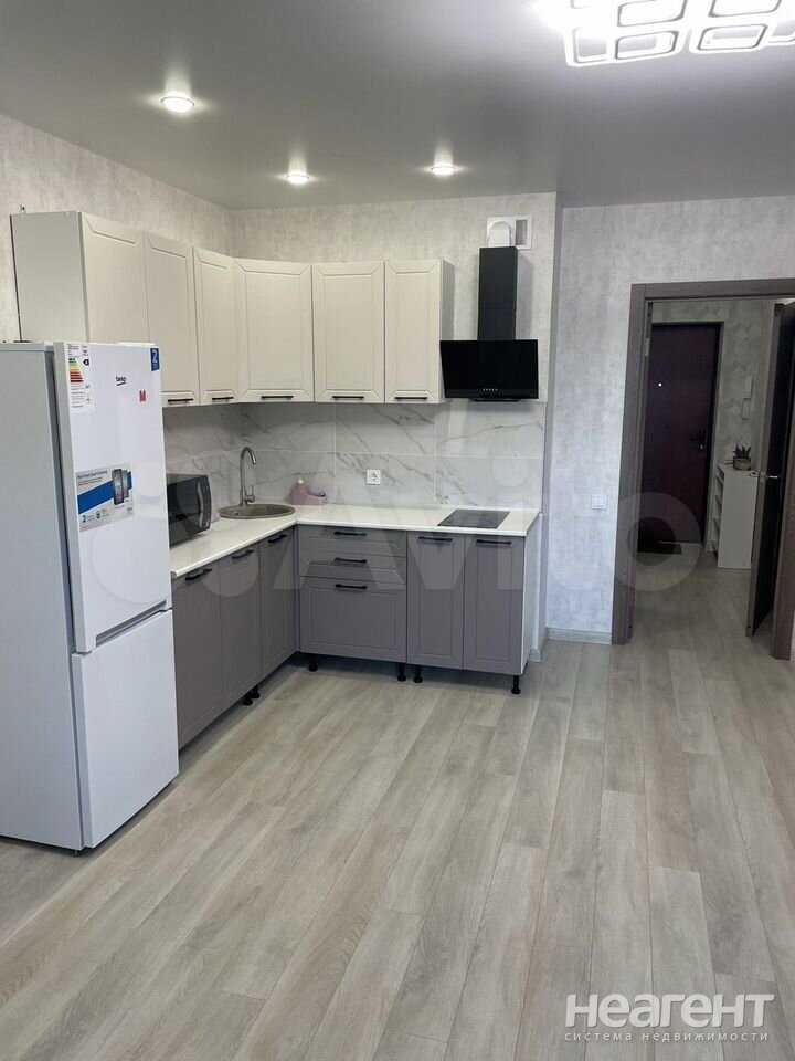 Сдается 1-комнатная квартира, 37,1 м²