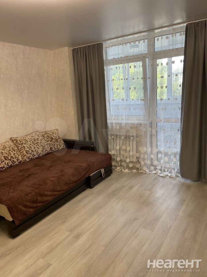 Сдается 1-комнатная квартира, 37,1 м²