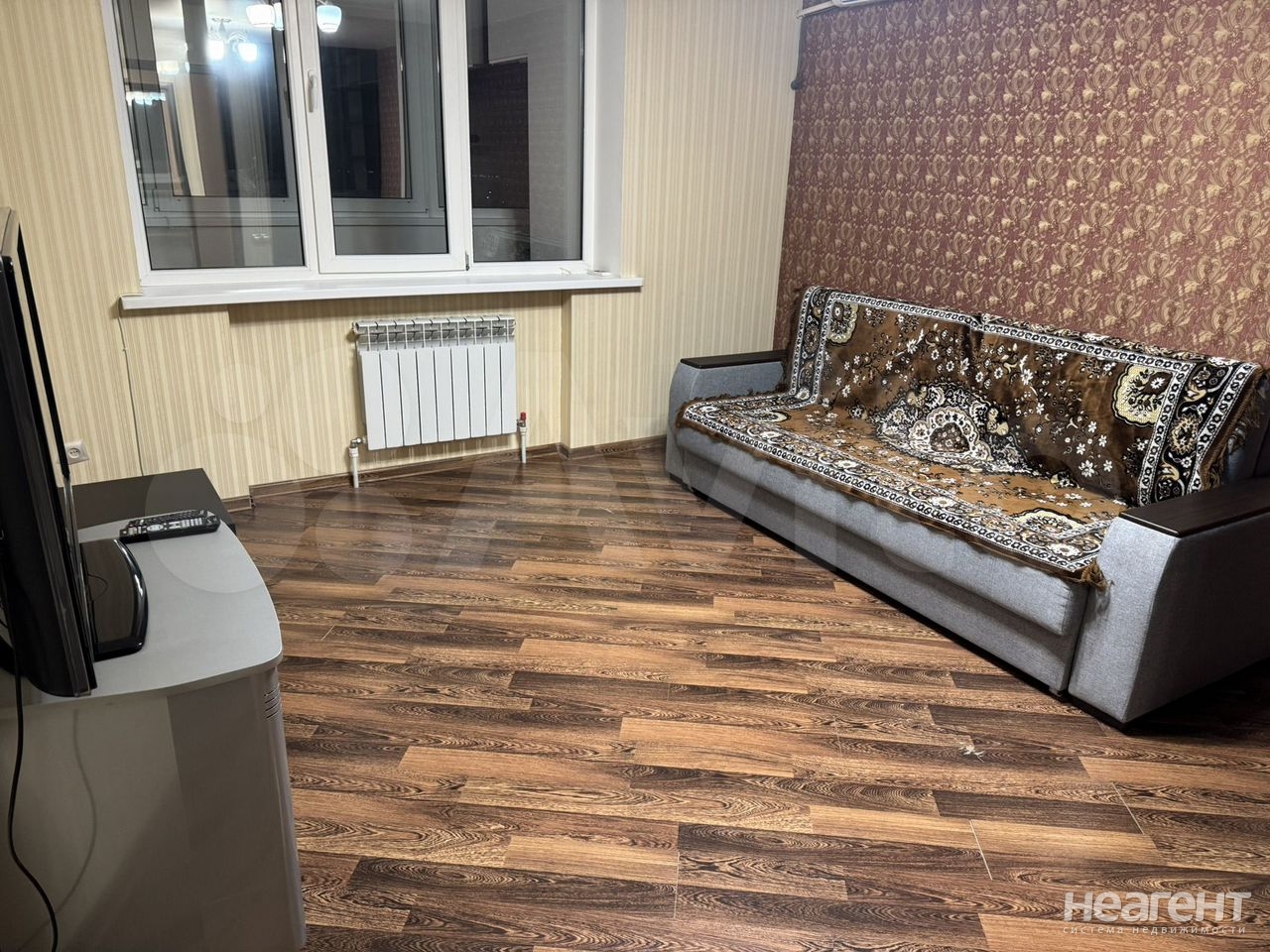 Сдается 1-комнатная квартира, 40 м²