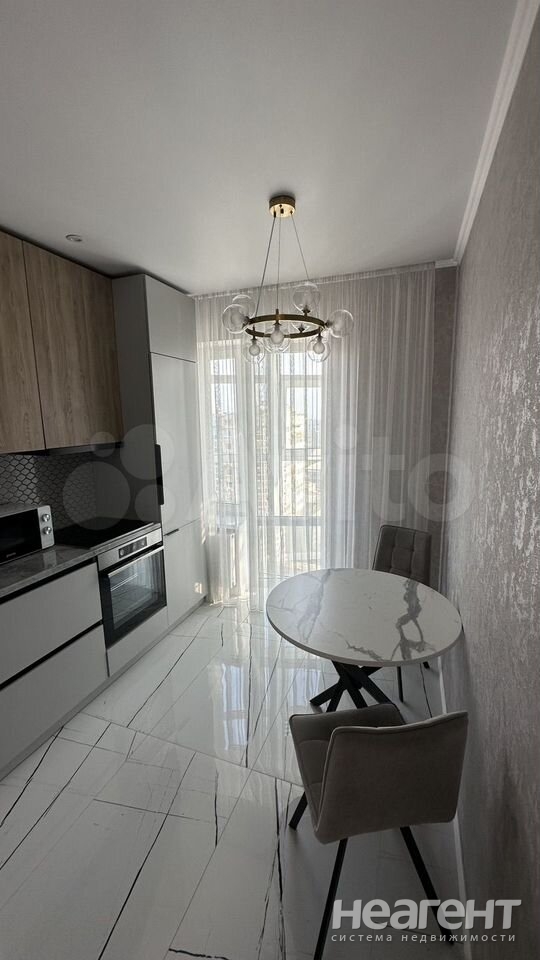 Сдается 1-комнатная квартира, 35 м²