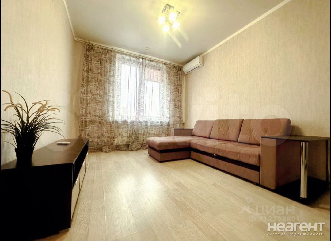 Сдается 1-комнатная квартира, 35 м²