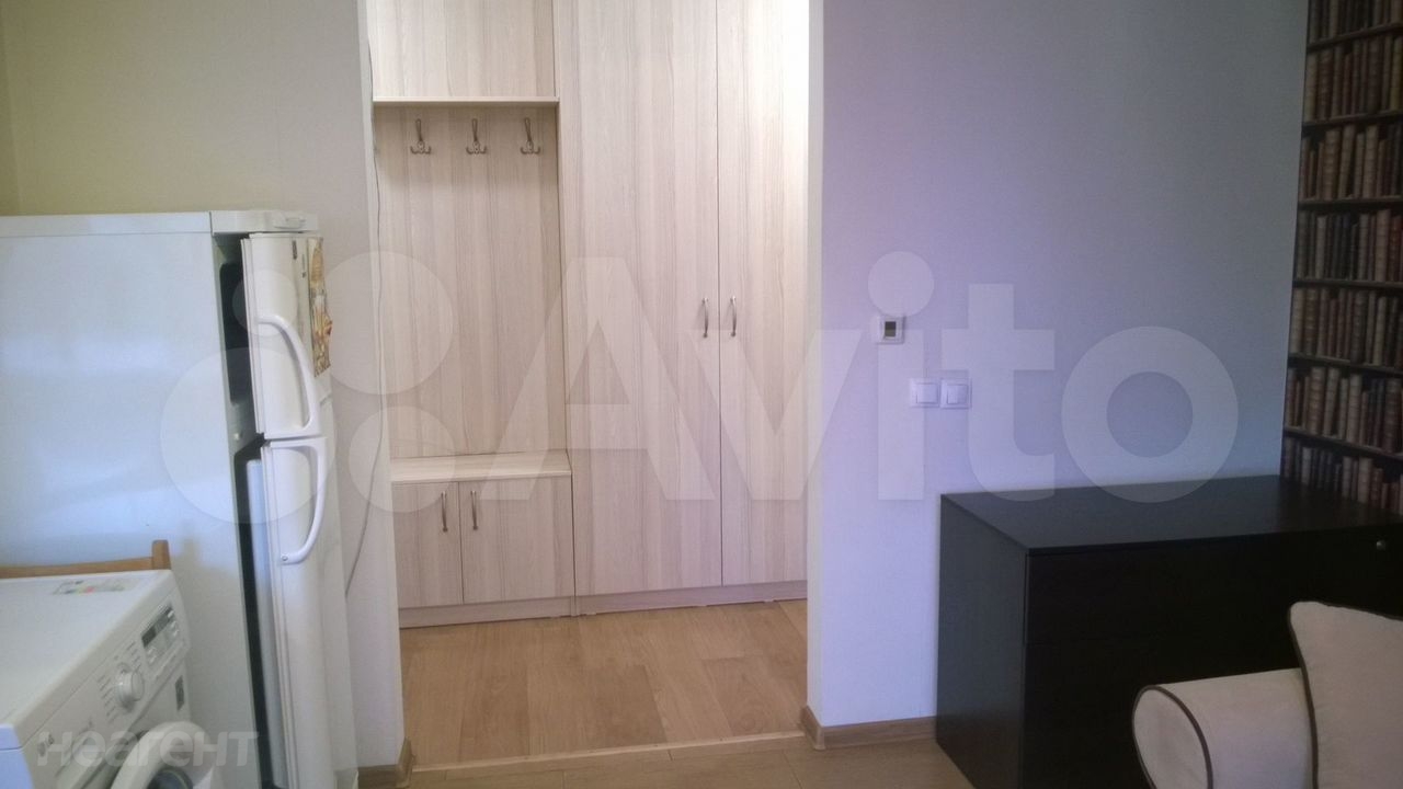 Сдается 1-комнатная квартира, 44 м²