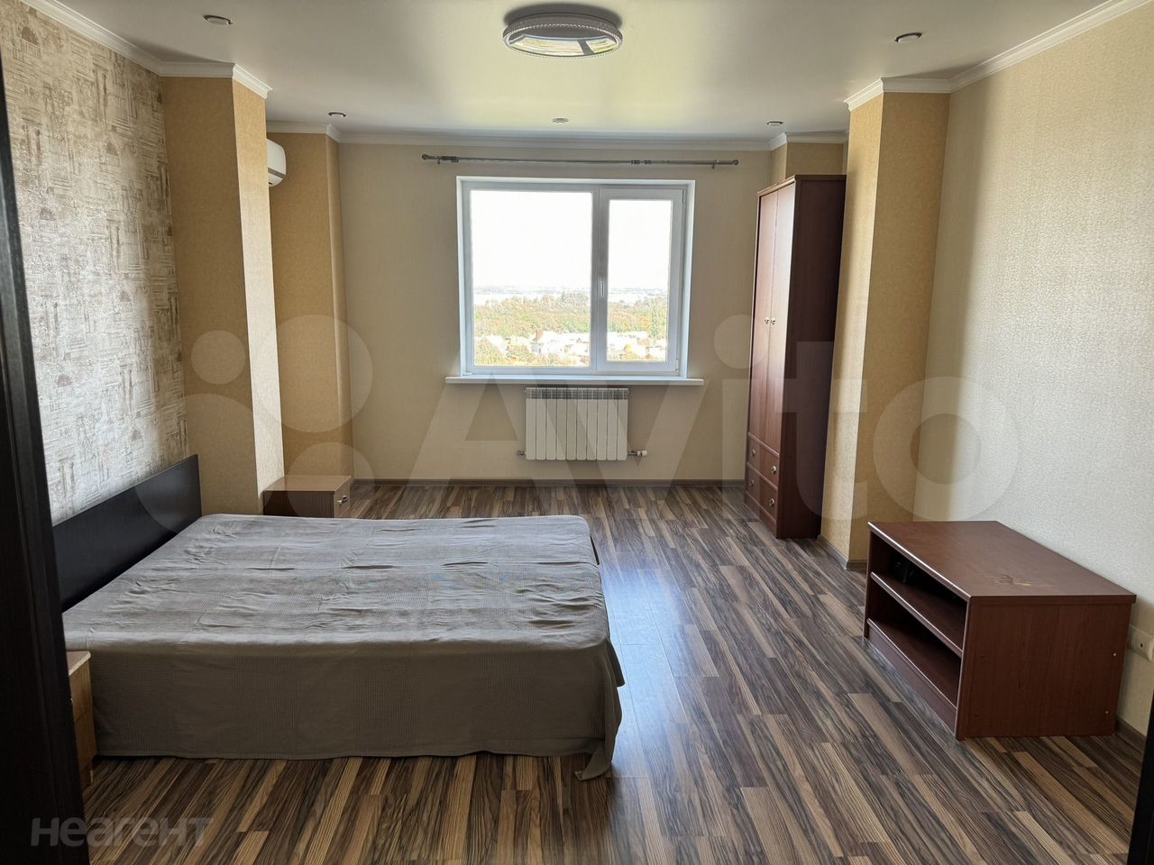 Сдается 2-х комнатная квартира, 80 м²