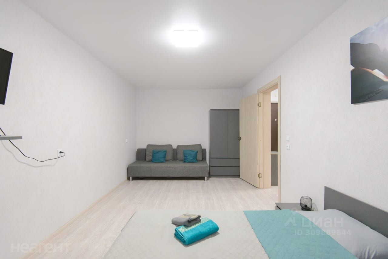 Сдается 1-комнатная квартира, 35 м²