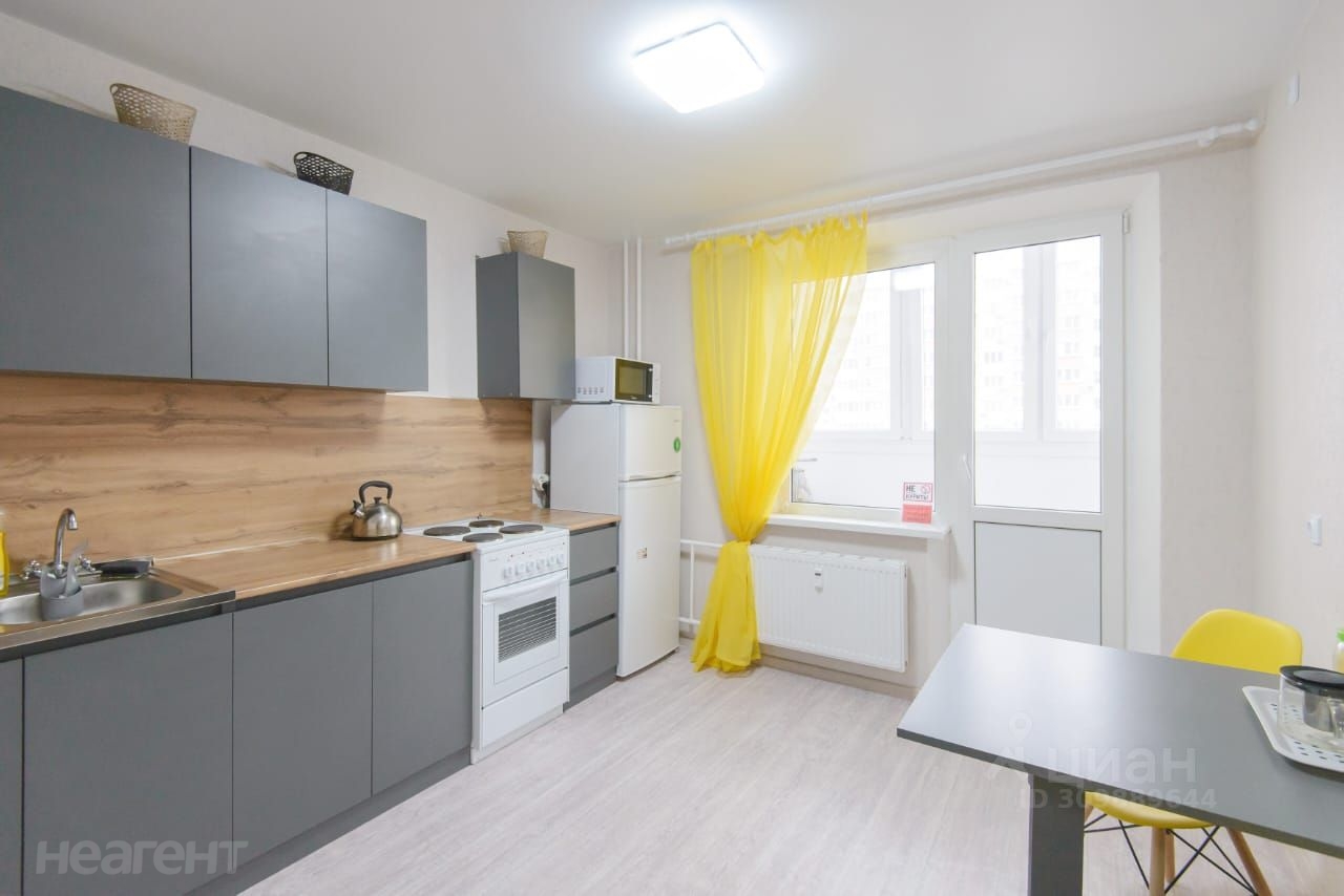 Сдается 1-комнатная квартира, 35 м²