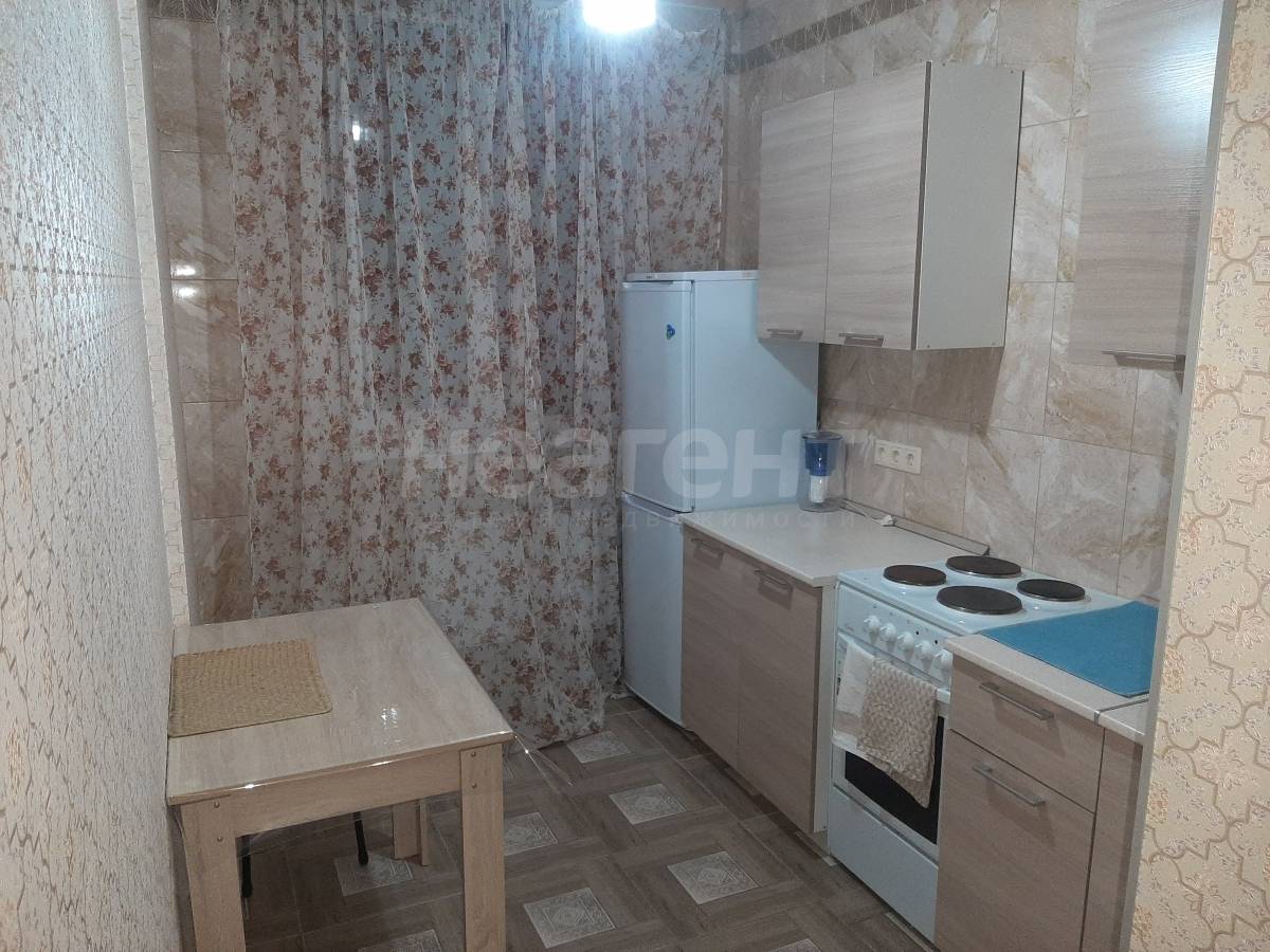 Сдается 1-комнатная квартира, 38 м²