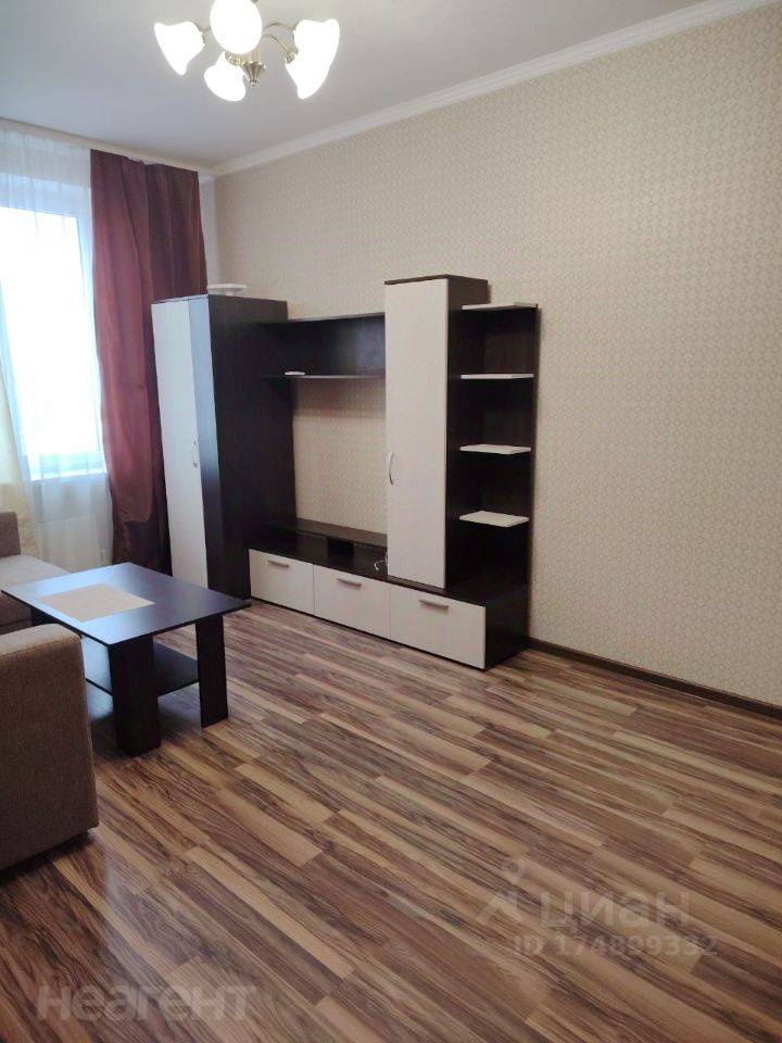 Сдается 1-комнатная квартира, 36 м²