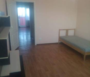 Сдается 2-х комнатная квартира, 65 м²