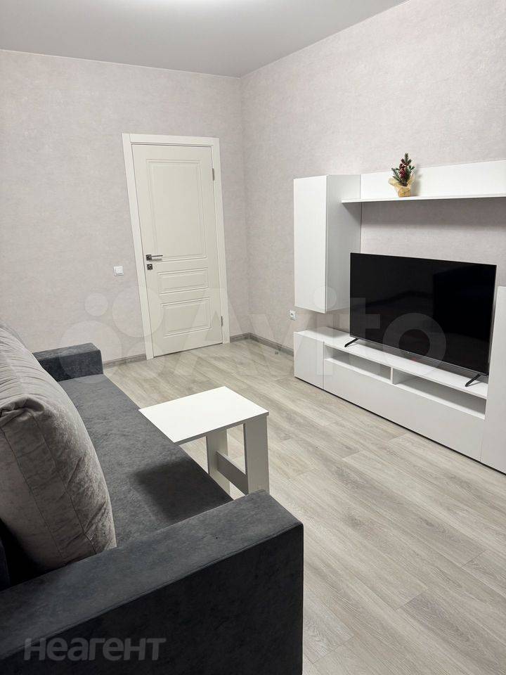 Сдается 2-х комнатная квартира, 63 м²