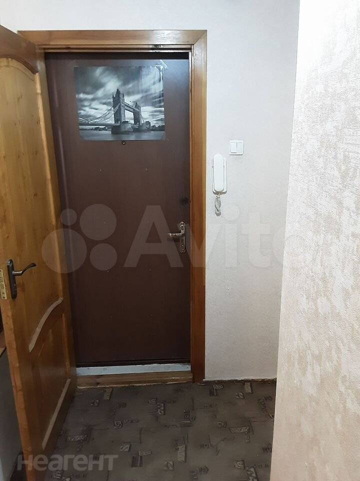 Продается 1-комнатная квартира, 33 м²