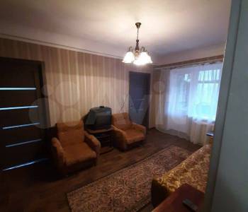 Продается Многокомнатная квартира, 60 м²