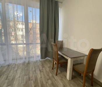 Сдается 1-комнатная квартира, 45 м²