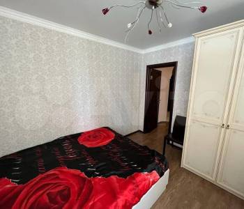 Продается 1-комнатная квартира, 40 м²