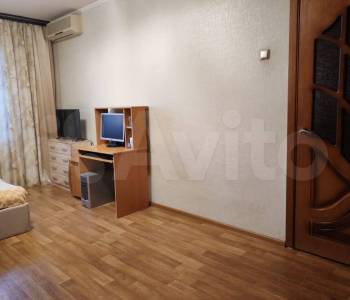 Продается 1-комнатная квартира, 36,6 м²