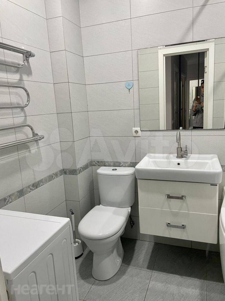 Сдается 1-комнатная квартира, 40 м²