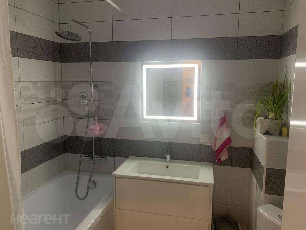 Продается 1-комнатная квартира, 39 м²