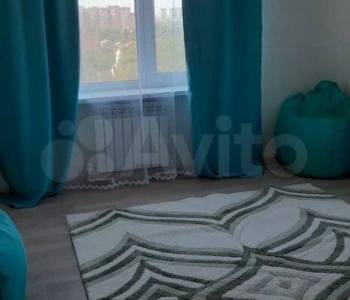 Сдается Многокомнатная квартира, 90 м²