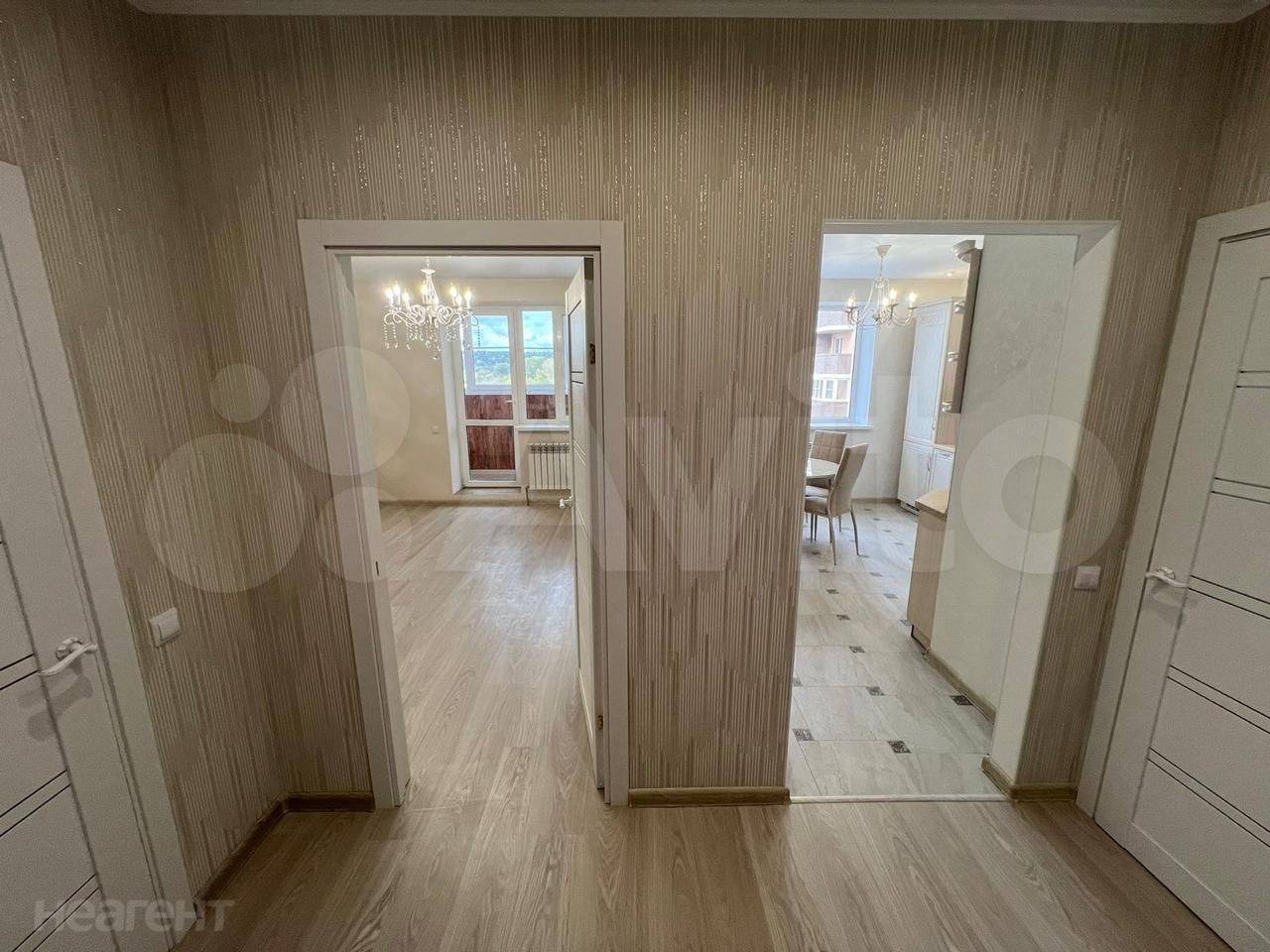 Продается 1-комнатная квартира, 40 м²