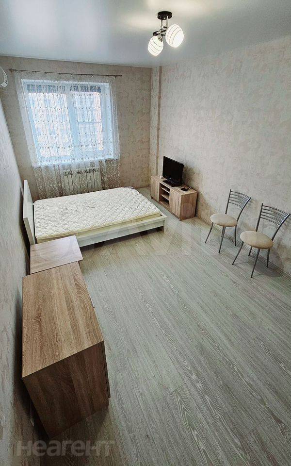 Сдается 1-комнатная квартира, 39 м²