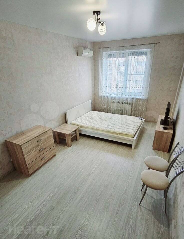 Сдается 1-комнатная квартира, 39 м²