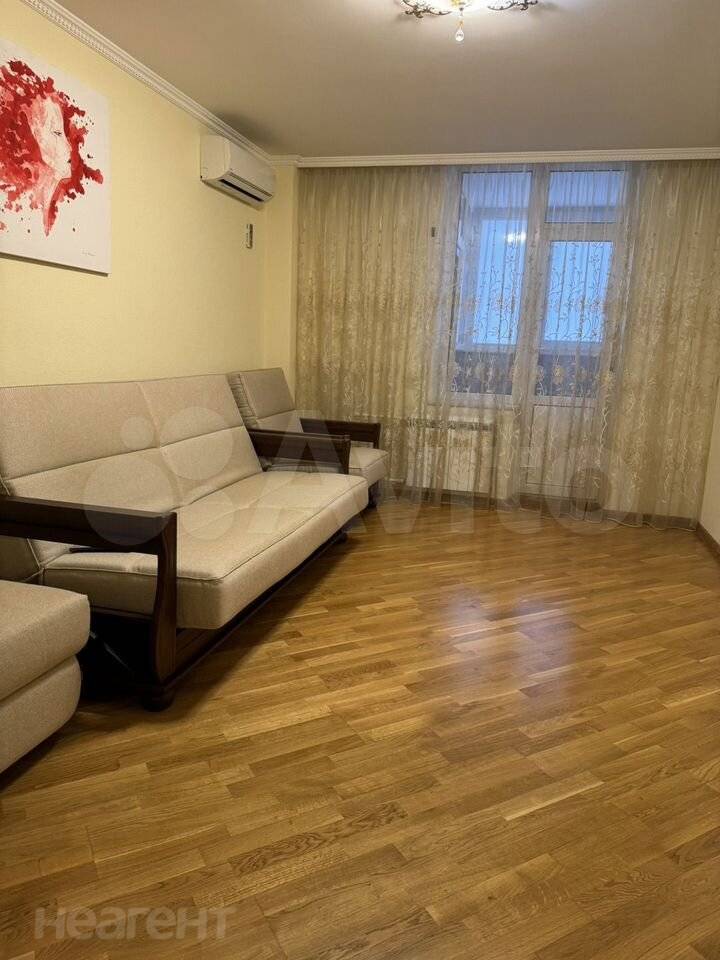 Сдается 2-х комнатная квартира, 65,2 м²