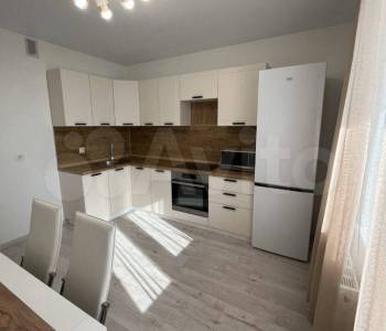 Сдается 1-комнатная квартира, 38 м²