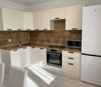 Сдается 1-комнатная квартира, 38 м²