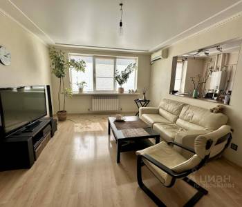 Продается 3-х комнатная квартира, 80 м²