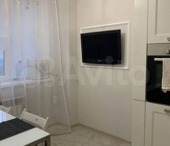 Сдается 1-комнатная квартира, 50 м²