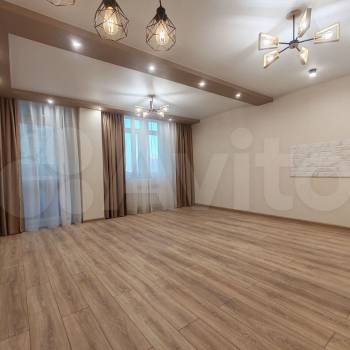 Продается 1-комнатная квартира, 39 м²