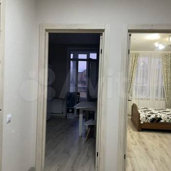 Сдается 1-комнатная квартира, 38 м²