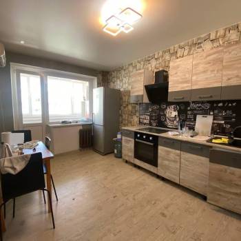 Продается 2-х комнатная квартира, 60 м²