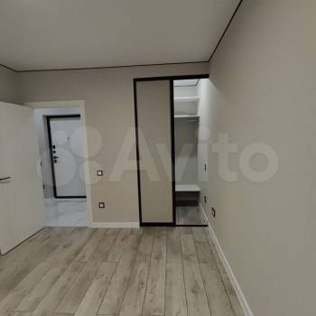 Продается 1-комнатная квартира, 36 м²