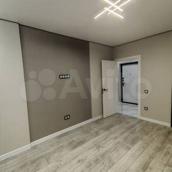 Продается 1-комнатная квартира, 36 м²