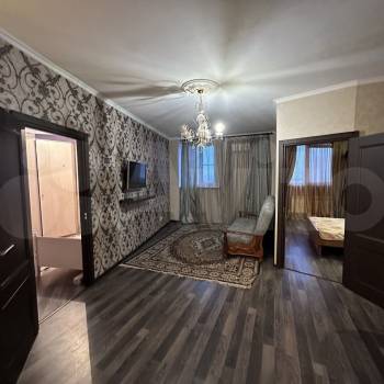 Продается 1-комнатная квартира, 55 м²