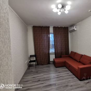 Сдается 1-комнатная квартира, 35 м²