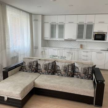 Сдается Многокомнатная квартира, 82 м²