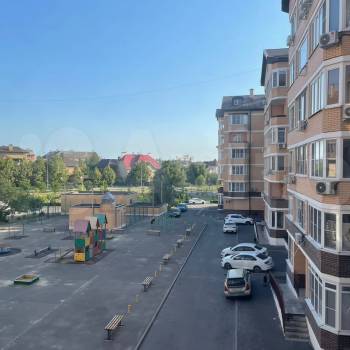 Сдается Многокомнатная квартира, 82 м²