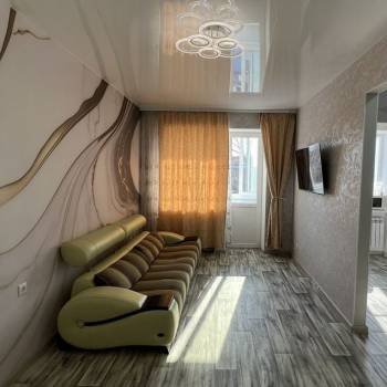 Продается 2-х комнатная квартира, 42 м²