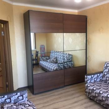 Продается 1-комнатная квартира, 38 м²