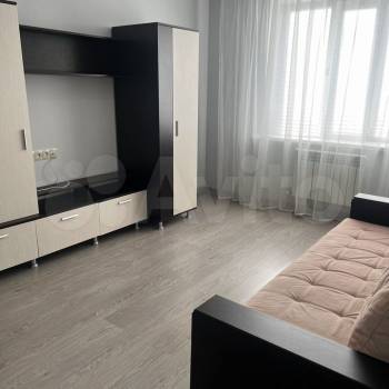 Сдается 2-х комнатная квартира, 62 м²