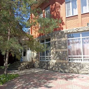 Продается Дом, 305 м²