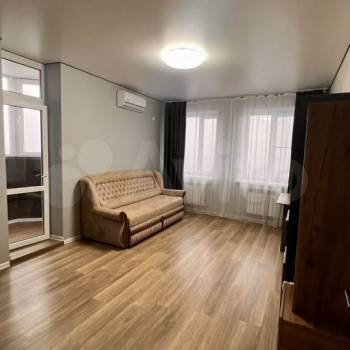 Сдается 2-х комнатная квартира, 70 м²